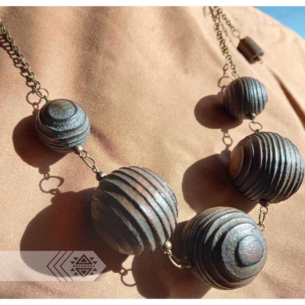 VTG‎ Chocolate Brown Moonglow stations necklace